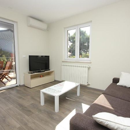 Apartments With A Parking Space Rovinj - 3393 Exterior photo