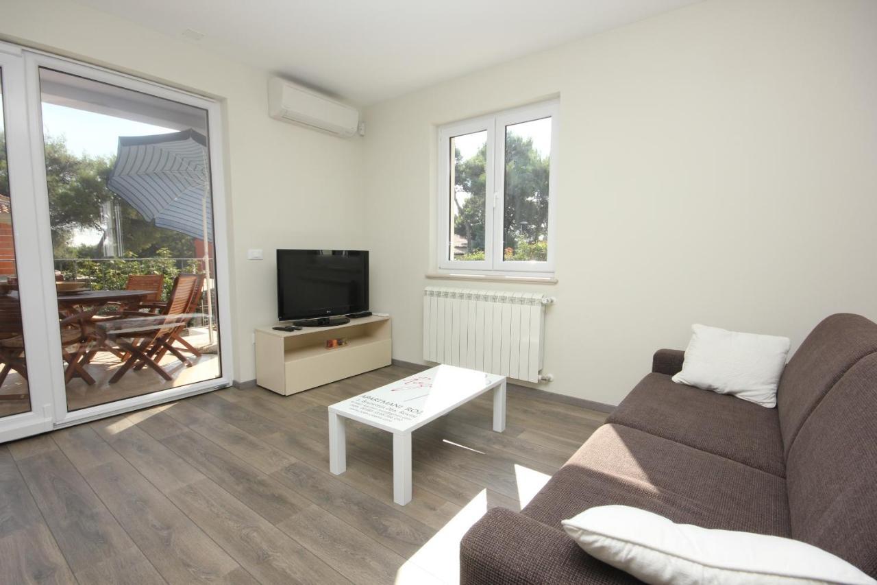 Apartments With A Parking Space Rovinj - 3393 Exterior photo