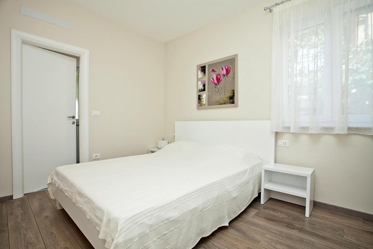 Apartments With A Parking Space Rovinj - 3393 Exterior photo